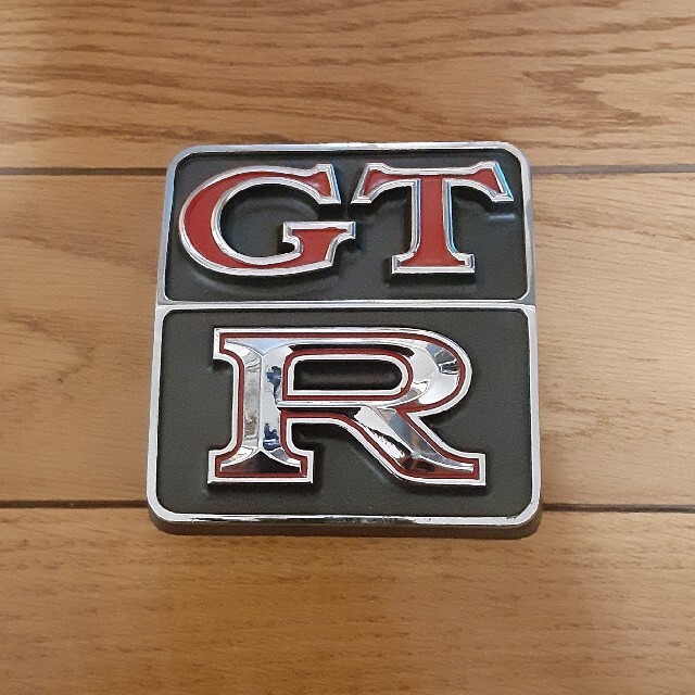 GTR　エンブレム　ハコスカ　日産