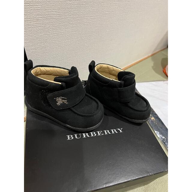 BURBERRY(バーバリー)のバーバリー靴13センチ　新品　タグ付き キッズ/ベビー/マタニティのベビー靴/シューズ(~14cm)(スニーカー)の商品写真