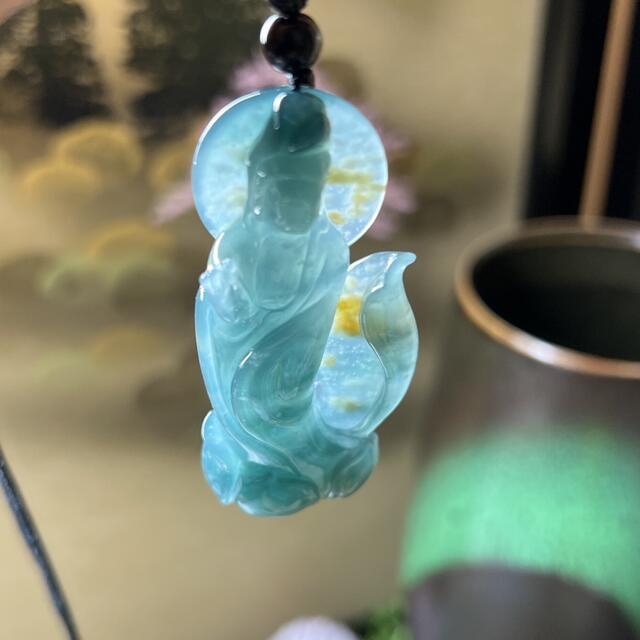 本翡翠 氷藍水雪花、金光、蓮花観音様 アクセサリー 本翡翠 氷藍水雪花、金光、蓮花観音様 アクセサリー