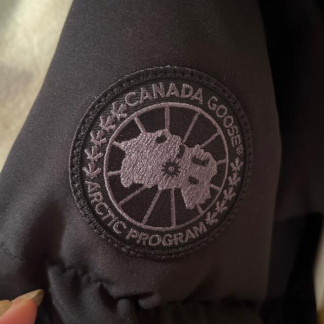 CANADA GOOSE(カナダグース)のカナダグース　ミスティーク　Black label  S size レディースのジャケット/アウター(ダウンジャケット)の商品写真