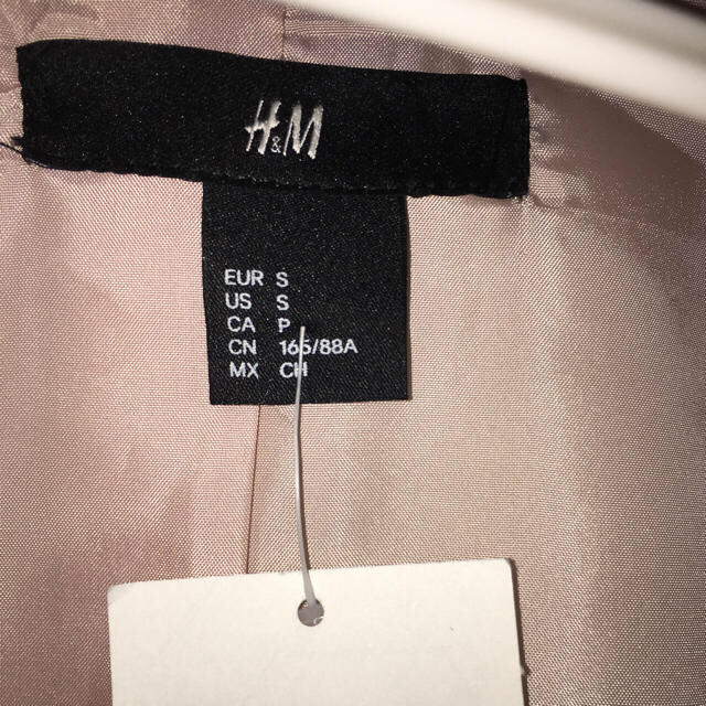 H&M(エイチアンドエム)の【新品】和柄 個性派チェスターコート レディースのジャケット/アウター(チェスターコート)の商品写真