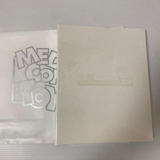 メディコムトイ(MEDICOM TOY)のBE@RBRICK WORLD WIDE TOUR 3 BWWT 3 BOOK(アート/エンタメ)