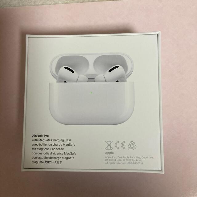 売れ筋新商品 【超美品】AirPods Pro 付属品未開封 MagSafe充電ケース付き - イヤフォン