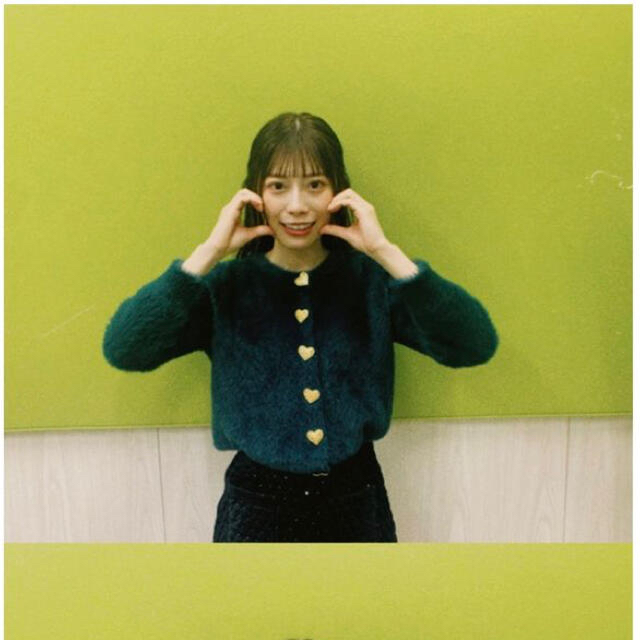 ZARA - ZARA ハートボタンカーディガンの通販 by shop|ザラなら ZARA - ZARA ハートボタンカーディガンの通販 by shop|ザラなら