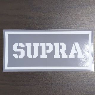 スープラ(SUPRA)の(縦7.2cm横15.3cm) SUPRA ステッカー(スケートボード)