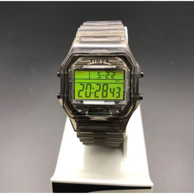BEAMS(ビームス)の即決 TIMEX × BEAMS 腕時計 スケルトン ブラック メンズの時計(腕時計(デジタル))の商品写真