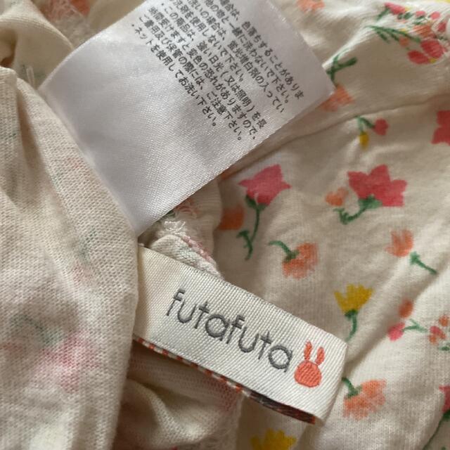 futafuta(フタフタ)のフタフタ　花柄Tシャツ　80 キッズ/ベビー/マタニティのベビー服(~85cm)(Ｔシャツ)の商品写真