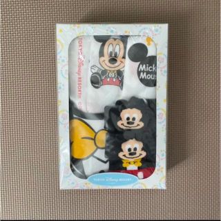 ディズニー(Disney)のディズニー　ミッキー　ベビーギフト　新品(ベビースタイ/よだれかけ)