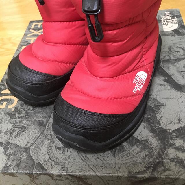 THE NORTH FACE(ザノースフェイス)のノースフェイス　キッズ　ブーツ　レッド×ブラック　19センチ キッズ/ベビー/マタニティのキッズ靴/シューズ(15cm~)(ブーツ)の商品写真