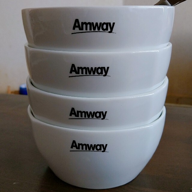 Amway(アムウェイ)のAmway ボウル＆スプーン インテリア/住まい/日用品のキッチン/食器(食器)の商品写真