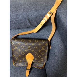 ルイヴィトン(LOUIS VUITTON)のLOUIS VUITTON ショルダーバッグ　ルイヴィトン(ショルダーバッグ)