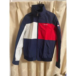 トミーヒルフィガー(TOMMY HILFIGER)のTOMMY HILFIGER ナイロン　ジャケット(ナイロンジャケット)