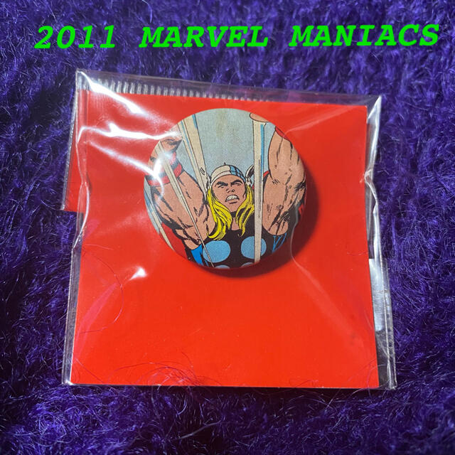 MARVEL(マーベル)の【2011 MARVEL MANIACS／送料込・即購入可】マーベルピンバッジ エンタメ/ホビーの漫画(アメコミ/海外作品)の商品写真