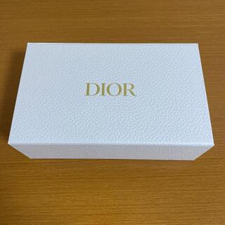 ディオール(Dior)のDior ギフトボックス(リボンつき)(ショップ袋)