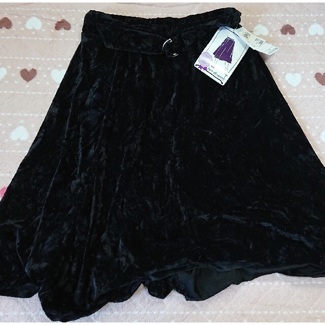 【新品・タグ付き】ベロアスカート レディースのスカート(ひざ丈スカート)の商品写真