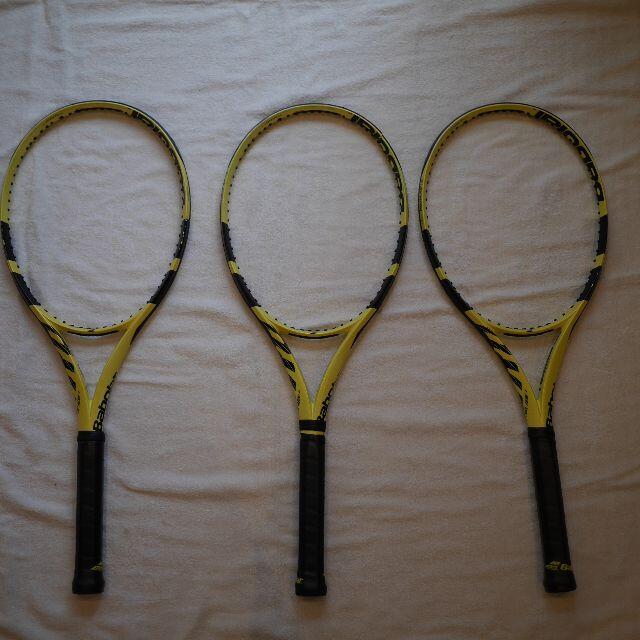 Babolat(バボラ)のピュアアエロプラス　グリップ2　3本セット スポーツ/アウトドアのテニス(ラケット)の商品写真