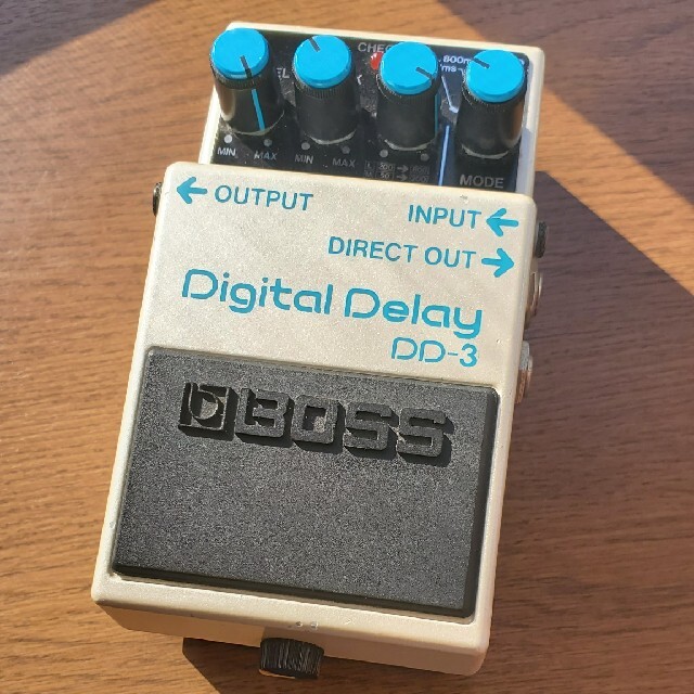 BOSS Digital Delay DD-3 ギター　エフェクター