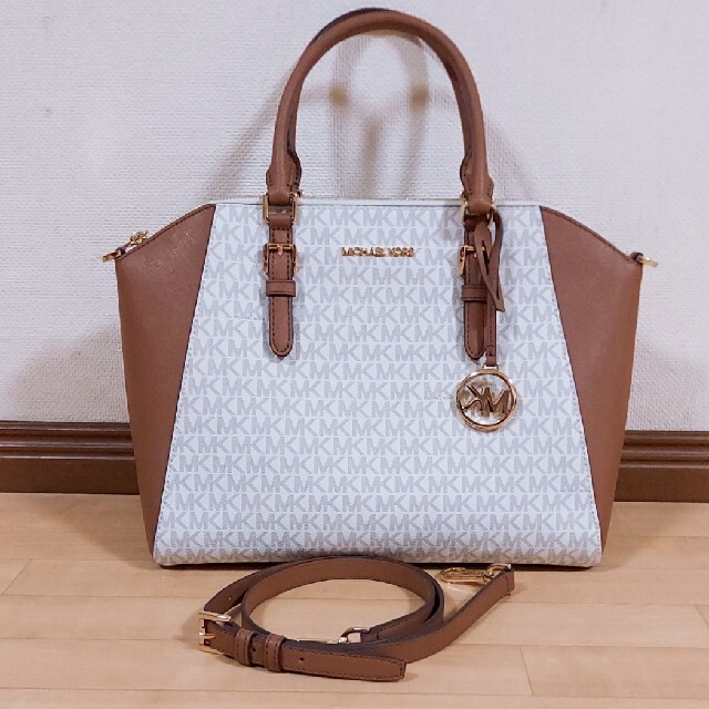 最終値下げ☆MICHAEL KORS ショルダーバッグ☆ 【今日の超目玉】 64.0