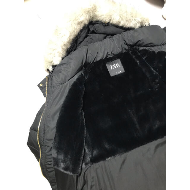 ZARA(ザラ)の1/3まで値下げ❣️美品✨ZARAダウンコート🧥ブラック　Mサイズ レディースのジャケット/アウター(ダウンコート)の商品写真