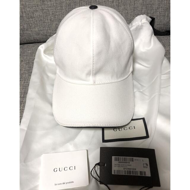 Gucci(グッチ)の最終値下げ　良品　GUCCI キャップ L ホワイト　バレンシアガ　グッチ メンズの帽子(キャップ)の商品写真