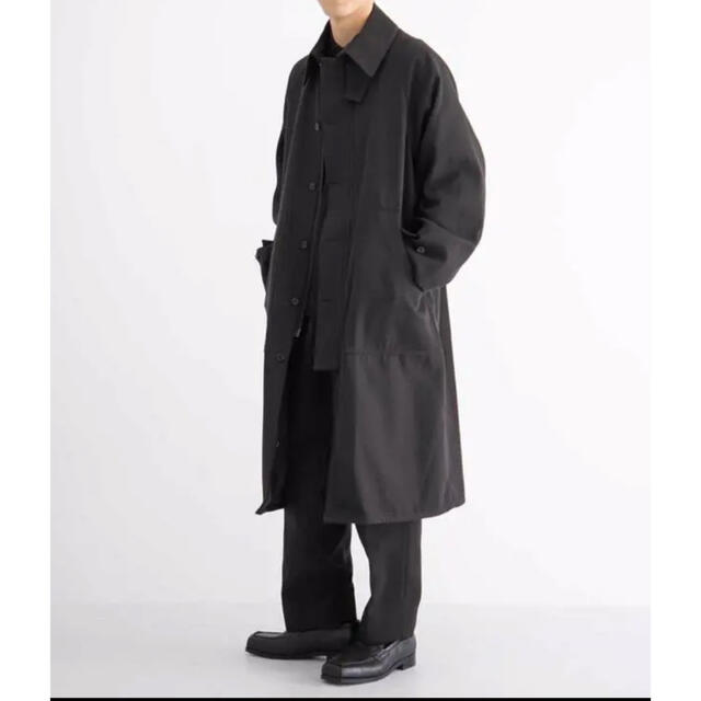 COMOLI(コモリ)のaubett　Back satin gabardine riding coat メンズのジャケット/アウター(ステンカラーコート)の商品写真