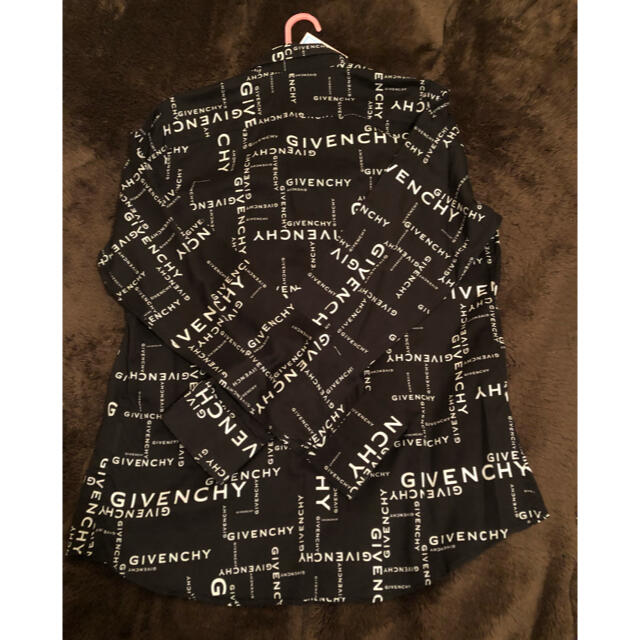 GIVENCHY - Givenchy（ジバンシィ）ロゴプリントシャツの通販 by