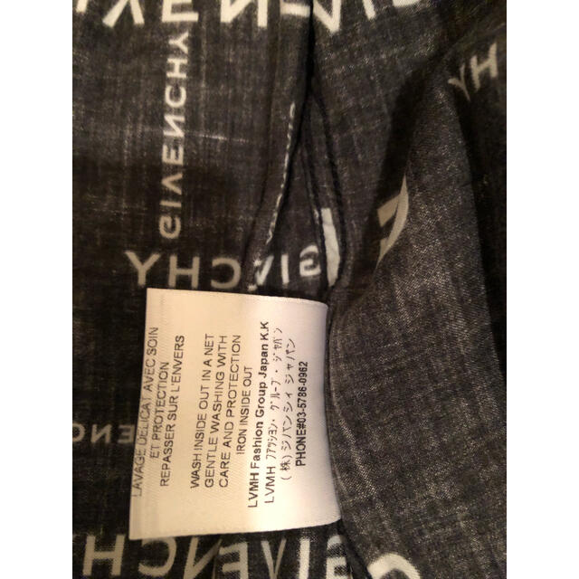 GIVENCHY - Givenchy（ジバンシィ）ロゴプリントシャツの通販 by