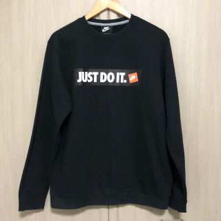 ナイキ(NIKE)のNIKE トレーナー(スウェット)