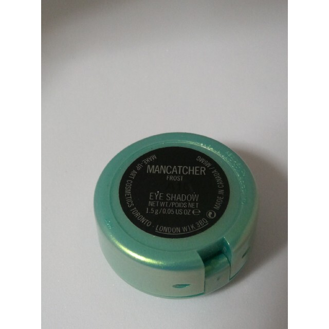 MAC(マック)のM・A・Cマックスモールアイシャドウ マンキャッチャー(MAN CATCHER) コスメ/美容のベースメイク/化粧品(アイシャドウ)の商品写真