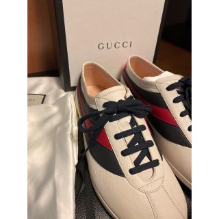 グッチ(Gucci)のGucci  スニーカー　蜂　サイズ6  25cm(スニーカー)