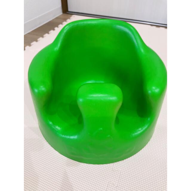 Bumbo(バンボ)のbumbo グリーン キッズ/ベビー/マタニティのキッズ/ベビー/マタニティ その他(その他)の商品写真