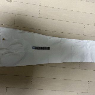 ユニクロ(UNIQLO)の新品 ユニクロ 感動パンツ (ウルトラライト) 76 × 76 ホワイト(スラックス)