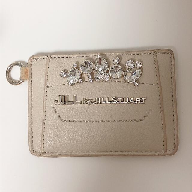 JILL by JILLSTUART(ジルバイジルスチュアート)のジルスチュアート パスケース 定期入れ ビジュー パスケース バニラ レディースのファッション小物(名刺入れ/定期入れ)の商品写真