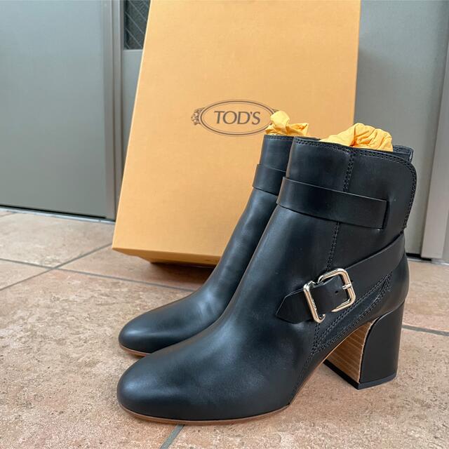 TOD’s   ショートブーツ　35.5(22.5㎝)