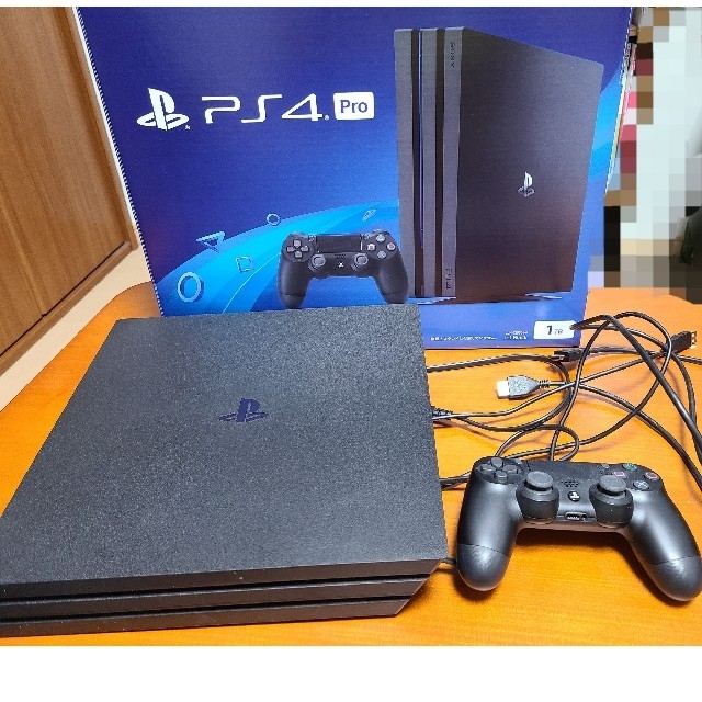 ps4 pro 1TB 本体 CUH-7200B