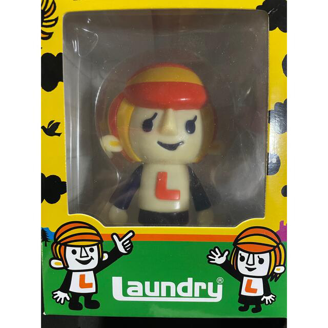 LAUNDRY(ランドリー)のlaundry ランドリー　10周年　フィギュア2個セット　ソフビ エンタメ/ホビーのおもちゃ/ぬいぐるみ(キャラクターグッズ)の商品写真