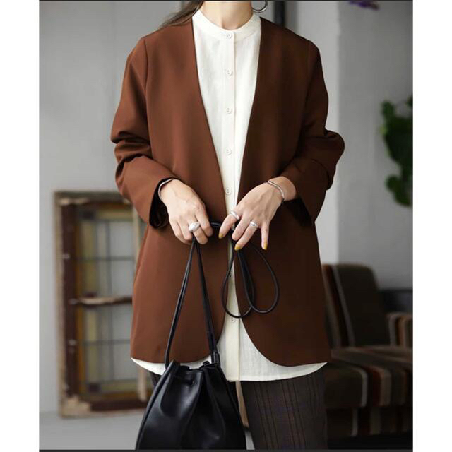 antiqua ☆完売☆人気のノーカラー ジャケット-