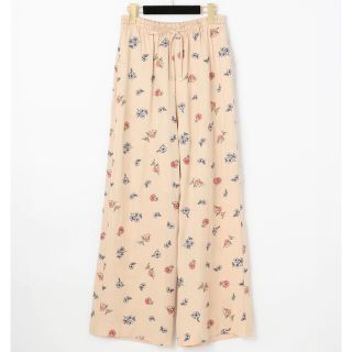 グレースコンチネンタル カジュアルパンツ(レディース)(花柄)の通販