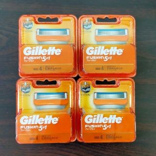 ピーアンドジー(P&G)の【新品未使用】Gillette ジレットフュージョン5+1替刃（4コ入）4セット(カミソリ)