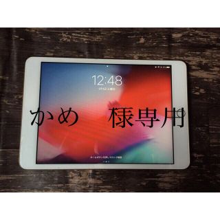 アップル(Apple)の【かめ　様専用】iPad mini3 128GB ゴールド　wifiモデル(タブレット)