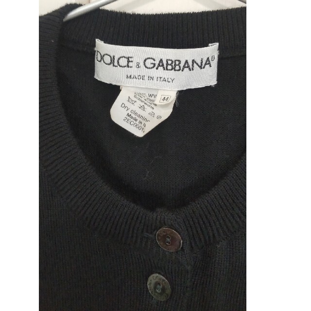 DOLCE&GABBANA(ドルチェアンドガッバーナ)のドルチェ&ガッバーナ　ロゴボタン　正規品　半袖ニットカーディガン レディースのトップス(カーディガン)の商品写真