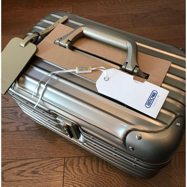 RIMOWA - RIMOWA ビューティケース トパーズ・チタニウム＜新品同様 ...