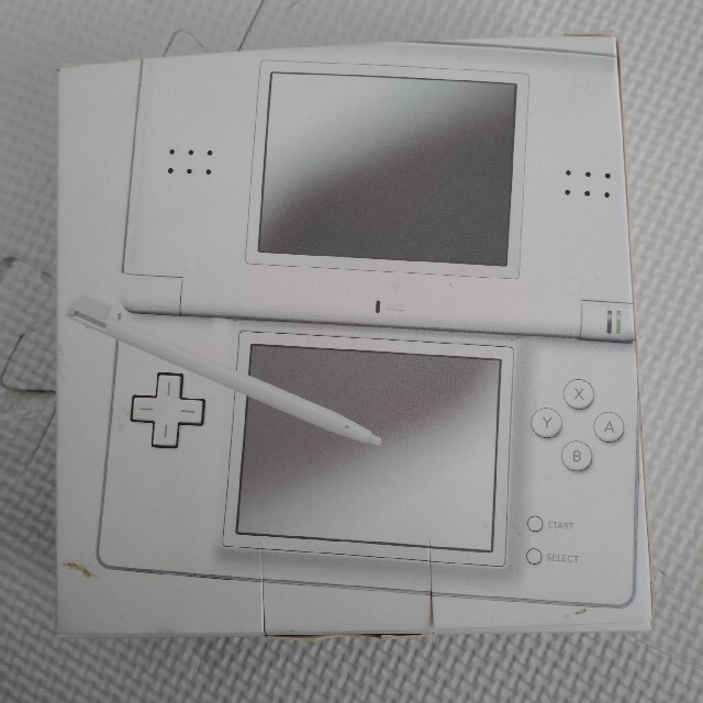 任天堂(ニンテンドウ)の新品未使用 NintendoDSLite ホワイト エンタメ/ホビーのゲームソフト/ゲーム機本体(携帯用ゲーム機本体)の商品写真