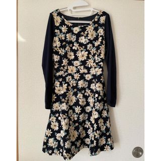 マジェスティックレゴン(MAJESTIC LEGON)の花柄ワンピース　ネイビー　7部丈(その他)