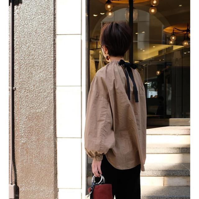 海外ブランド 【試着のみ】バックリボンギャザーブラウス リボンバック