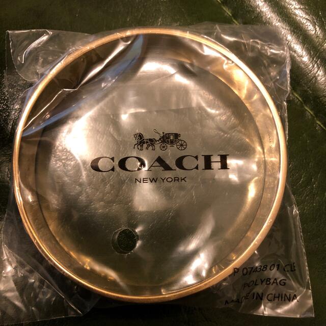 COACH(コーチ)のコーチ　COACH バングル ブレスレット　新品　未使用 レディースのアクセサリー(ブレスレット/バングル)の商品写真