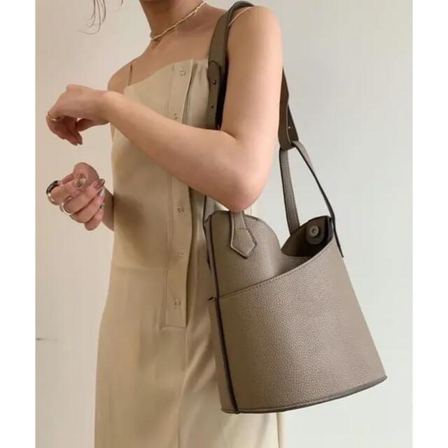 Kastane(カスタネ)のamiur smooth mini shoulder bag レディースのバッグ(ショルダーバッグ)の商品写真