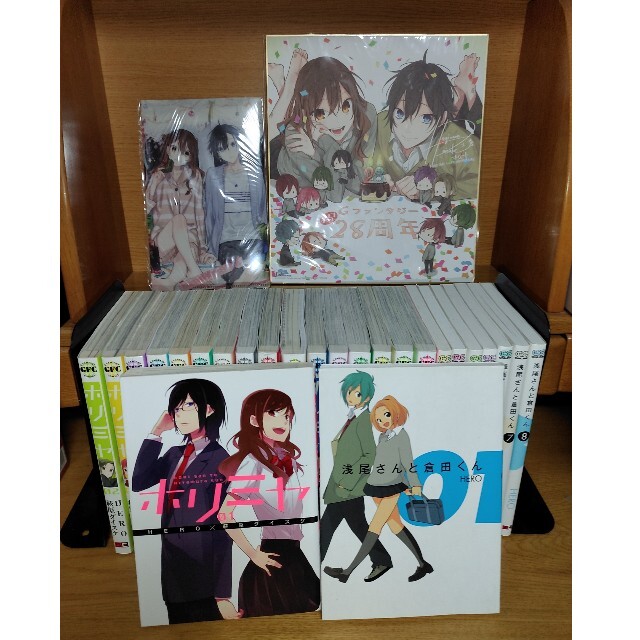 ホリミヤ 全巻+関連書籍40冊+記念色紙+マスクケース 漫画 青年漫画
