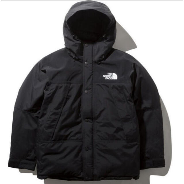 THE NORTH FACE(ザノースフェイス)の【新品未使用品】マウンテンダウンジャケット　黒　L メンズのジャケット/アウター(ダウンジャケット)の商品写真