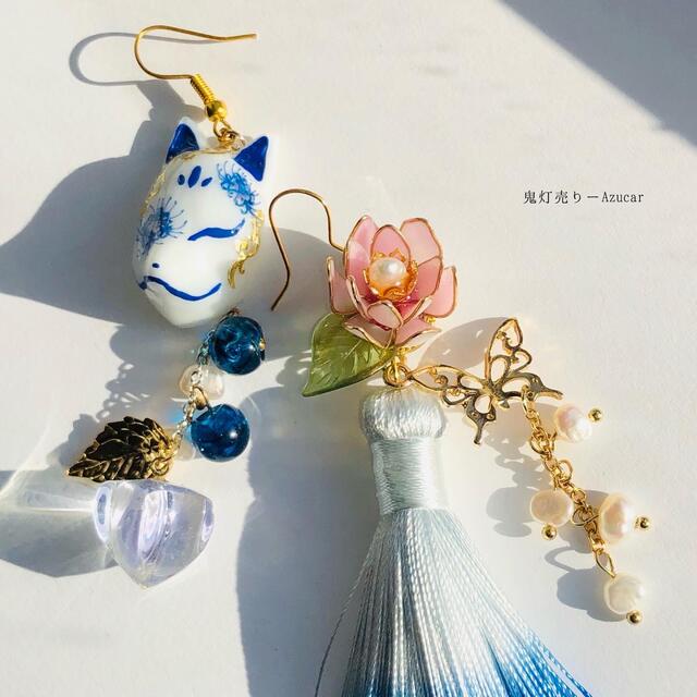彼岸花柄の白狐面と鬼灯と蓮の和風ピアス イヤリングの通販 by 彼岸花柄の白狐面と鬼灯と蓮の和風ピアス イヤリングの通販 by